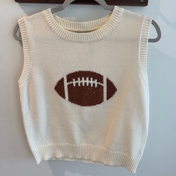 Avara Sweaters - NWT Needii Sleeveless Cropped Rhinestone Football Sweater Large
